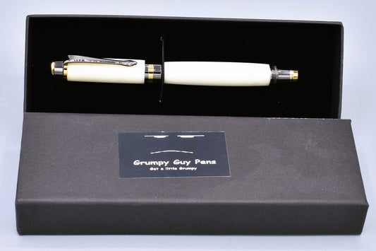 Pen Box 1 lidded box