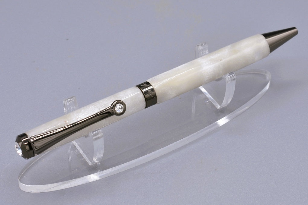 Handmade Diana twist pen. White resin.