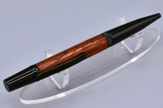 Handmade Knurl twist pen. Padauk wood.