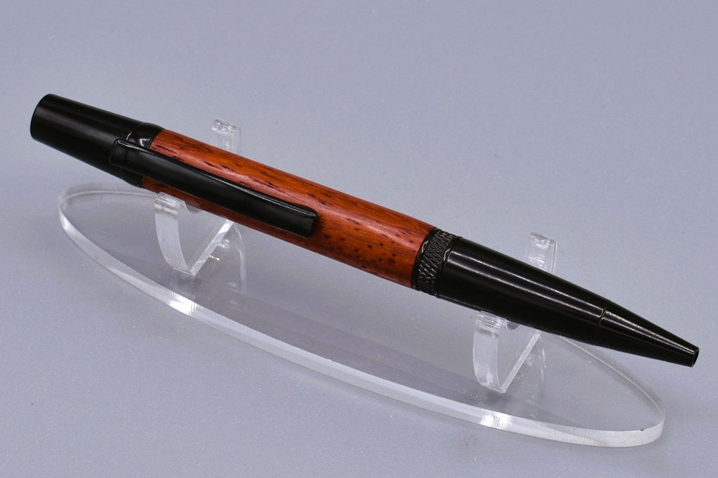 Handmade Knurl twist pen. Padauk wood. 2