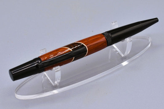 Handmade Knurl twist pen. Padauk, Ironwood.