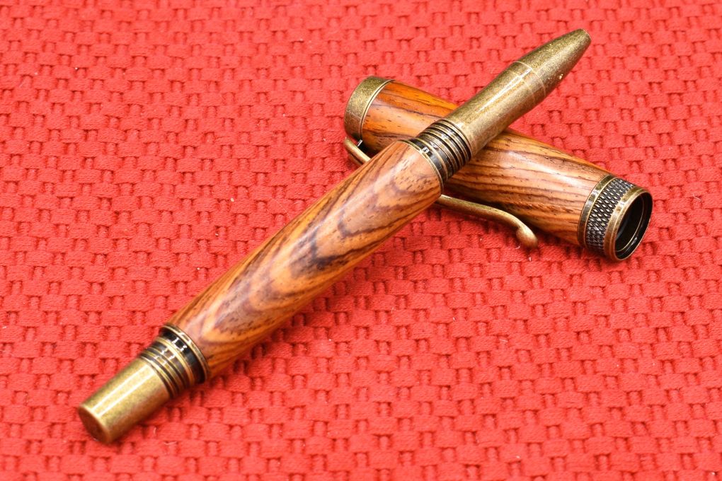 Handmade Knurl rollerball pen. Cocobolo wood.