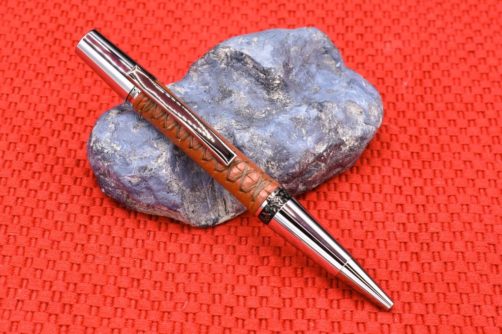 Handmade Compact twist pen. Saddle brown leather.