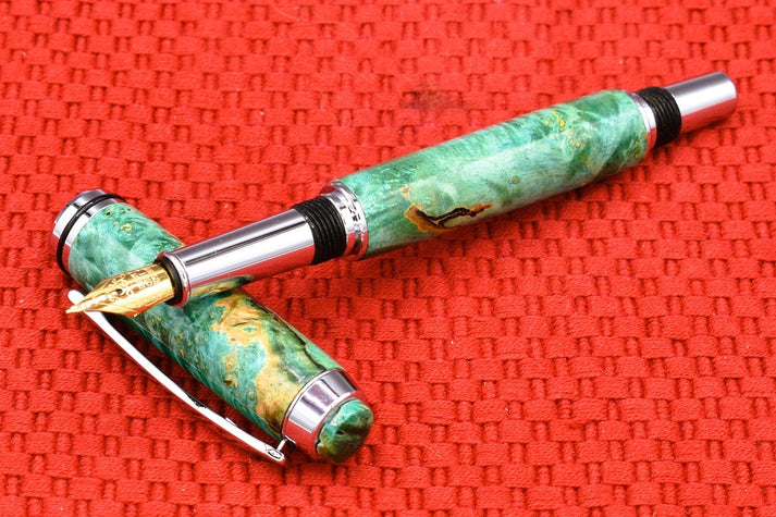 Thick fountain pen. Dyed Box Elder Burl. – Grumpy Guy Pens