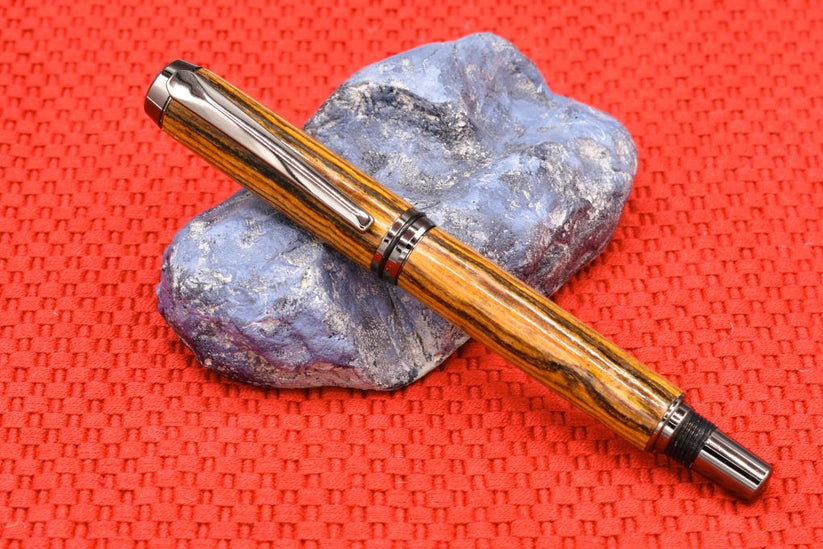 Handmade Thick fountain pen. Bocote wood. – Grumpy Guy Pens