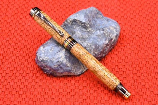 Handmade Classic Rollerball pen. Mango wood.