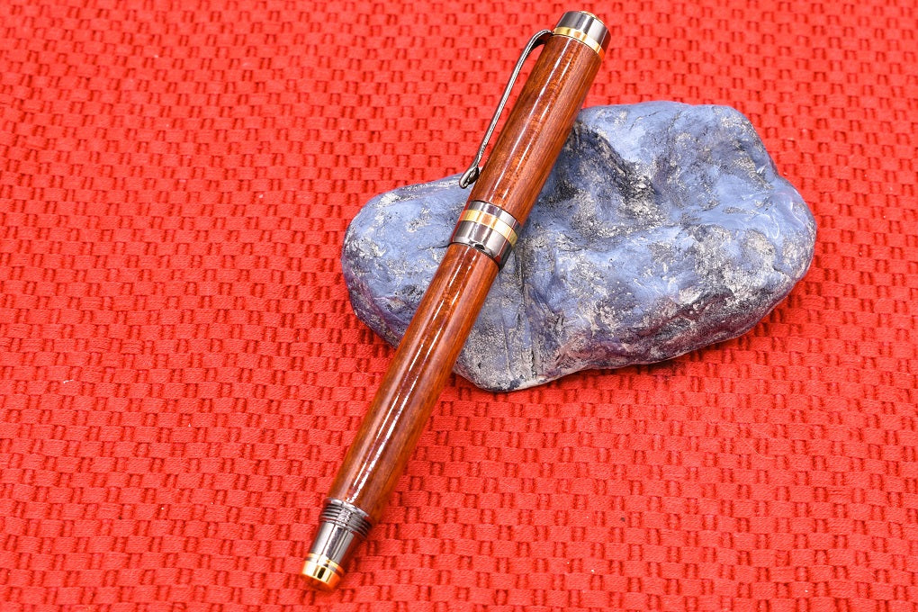 Handmade Classic fountain pen in Bloodwood.