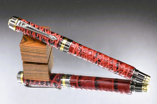 Handmade Classic fountain pen. Bordeaux crocodile embossed leather.