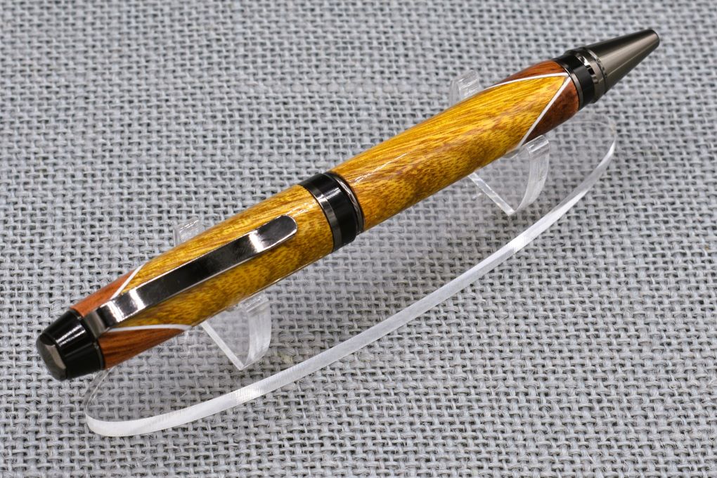 Handmade Cigar twist pen. Canary, Bubinga woods.