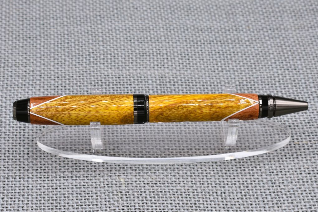 Handmade Cigar twist pen. Canary, Bubinga woods.