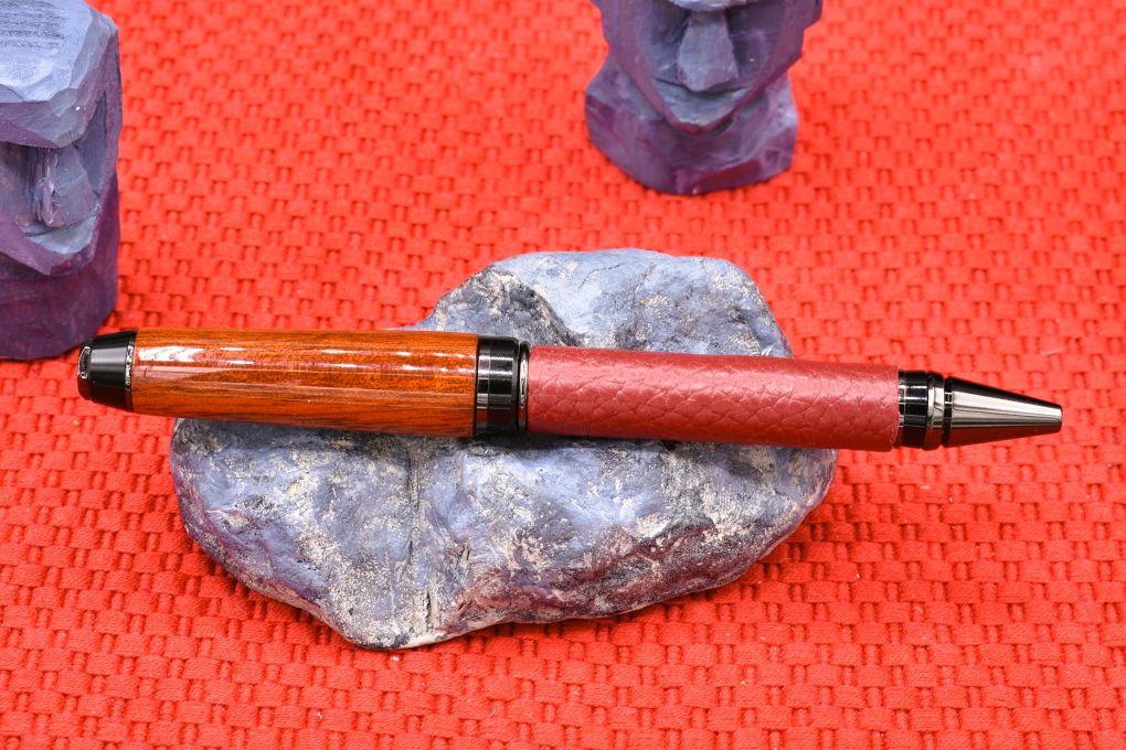 Handmade Cigar twist pen. Bloodwood, Leather.