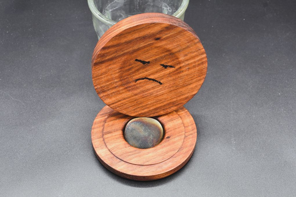 Handmade Cocktail smoker. Etimoe wood.