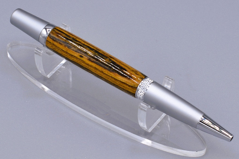 Handmade Knurl twist pen, Bocote wood 2.