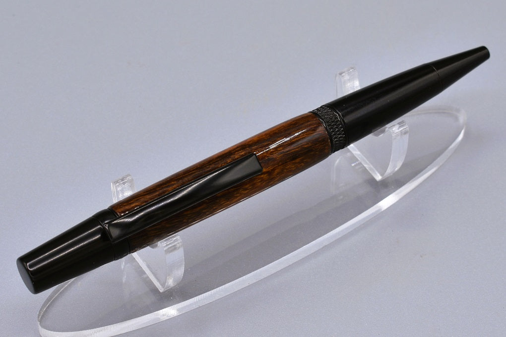 Handmade Knurl twist pen. Sonora desert Ironwood.