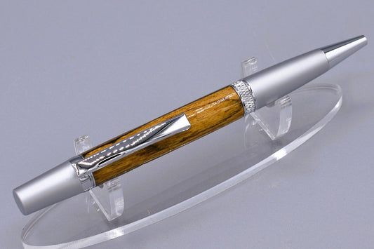 Handmade Knurl twist pen, Bocote wood.