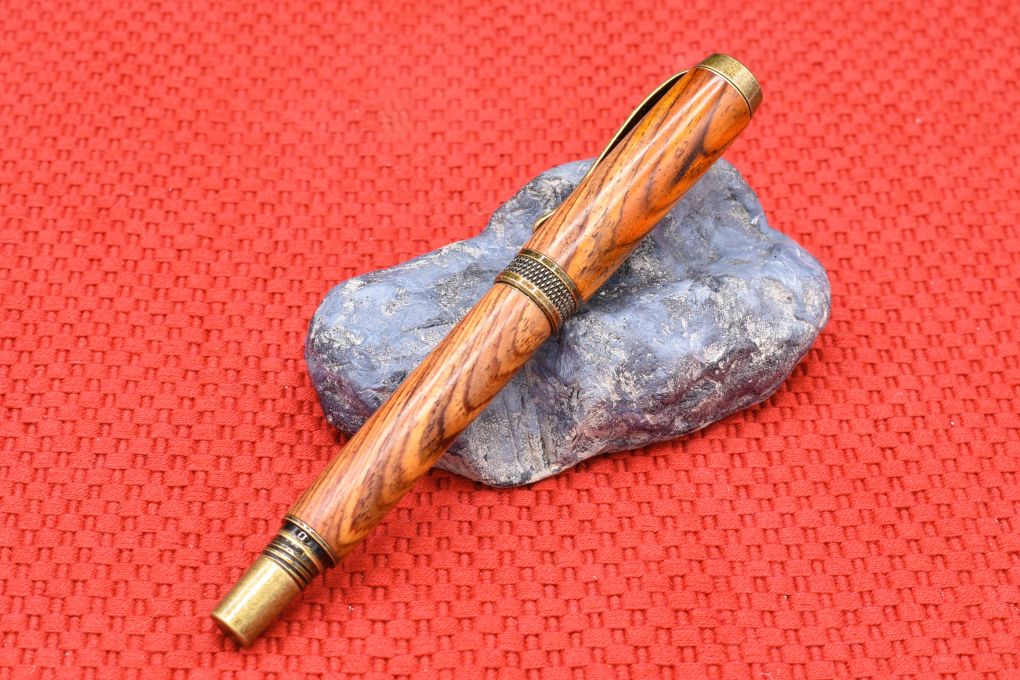 Handmade Knurl rollerball pen. Cocobolo wood.