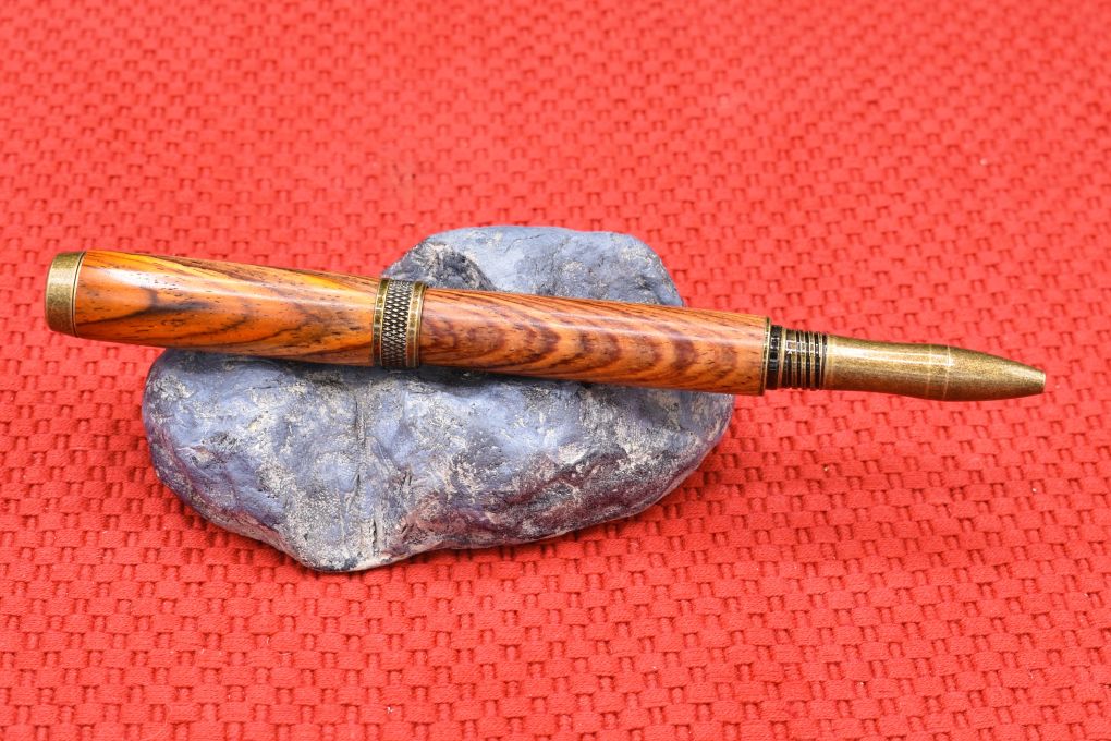 Handmade Knurl rollerball pen. Cocobolo wood.